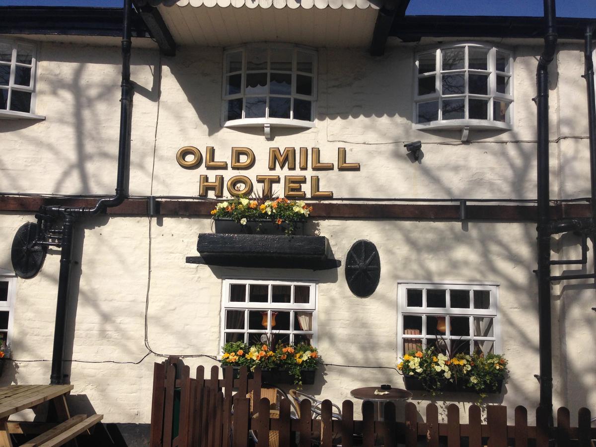 The Old Mill Hotel Alsager Buitenkant foto